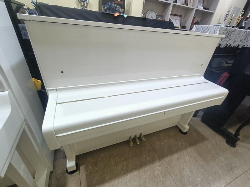  63800元 白色日本YAMAHA中古鋼琴 YAMAHA U1E 珍珠白 二手鋼琴 90萬號 