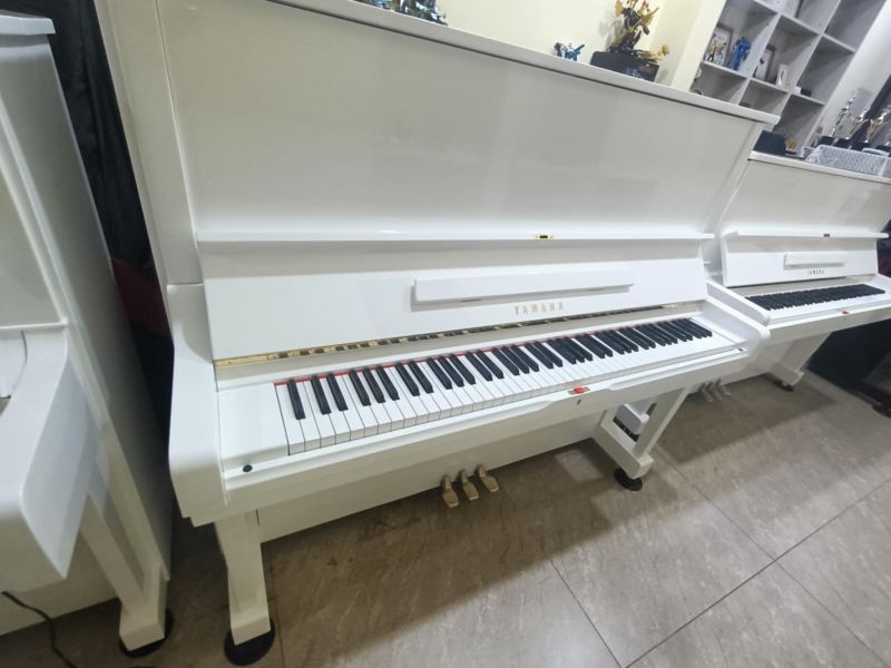 63800元 白色YAMAHA中古鋼琴 YAMAHA U3 珍珠白 二手鋼琴 T11萬多號 搬回家